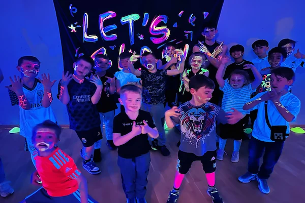 glow disco birthday party for 7 year olds Gosforth